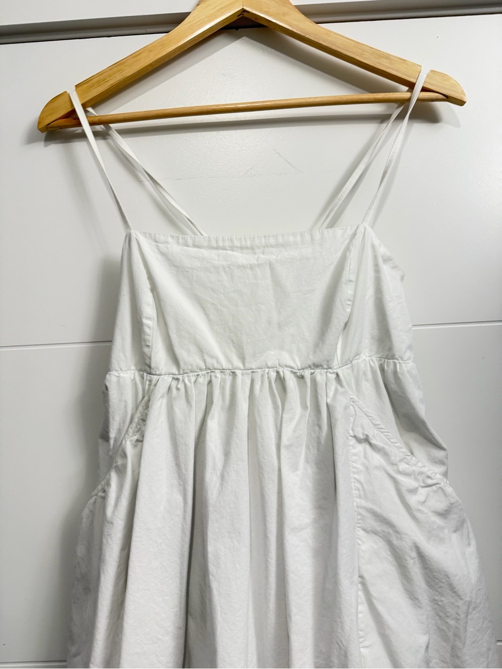 UO White Bubble Skirt Mini Dress With Adjustable Straps - Picture 4 of 8